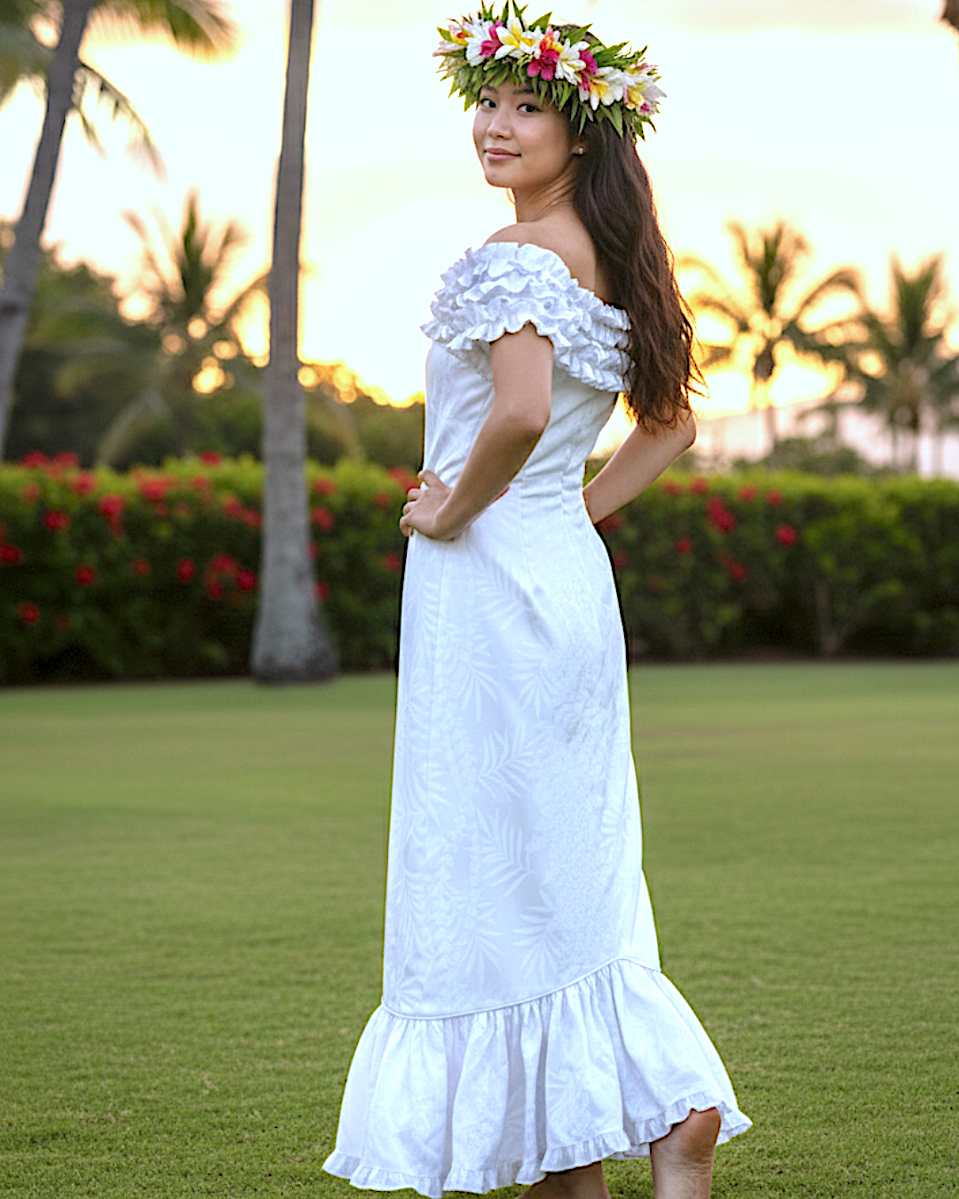 Mālie Holokū Mu'umu'u Mālie Holokū Mu'umu'u