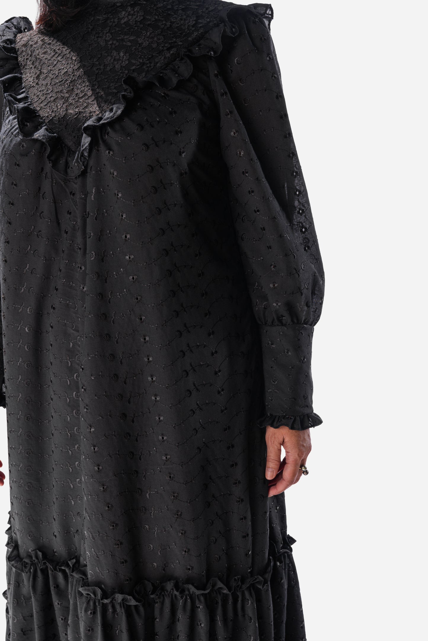 Isolde Long Muʻumuʻu